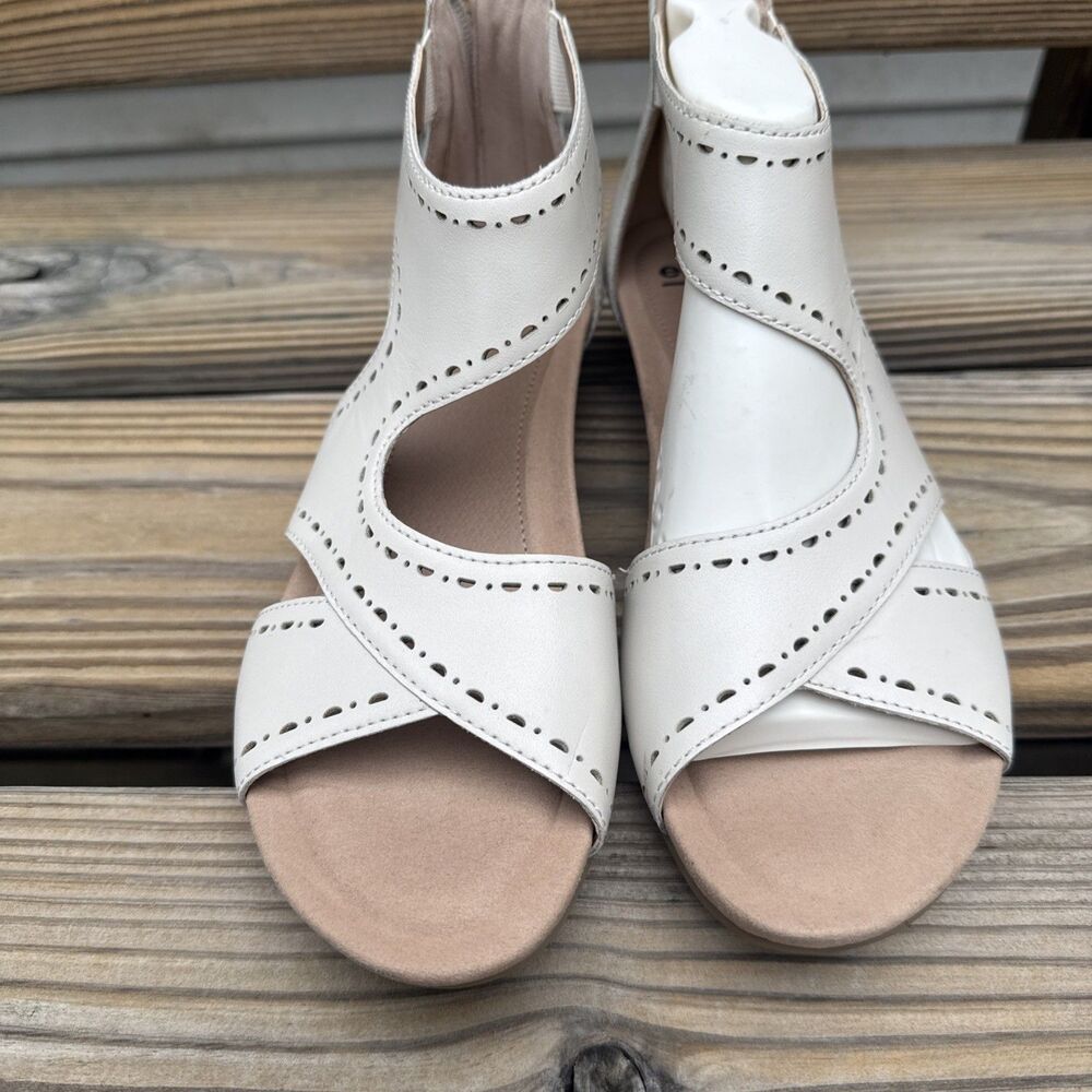 New Earth Womens Pisa Truro Leather Wedge Sandals Beige Size 8M - Picture 4 of 7